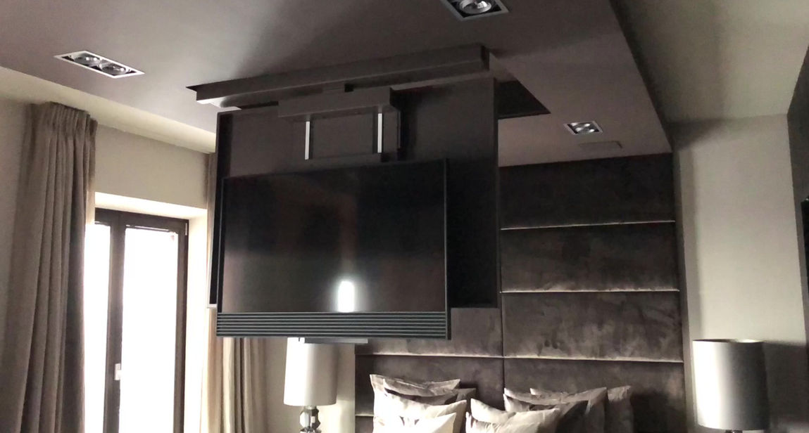 CEILING HINGE & TURN